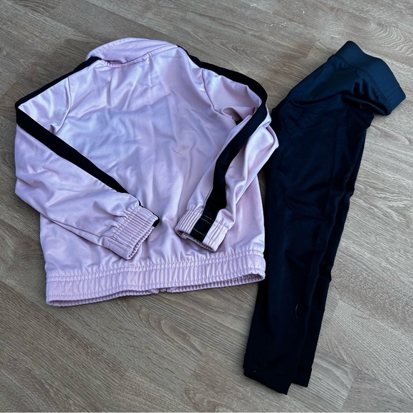 Puma adorable pink and black tracksuit for girls set - Picture 3 of 3